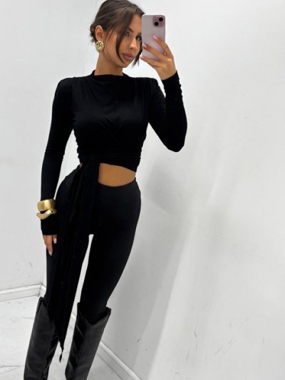 BLUZKA Z WIĄZANIEM - czarna