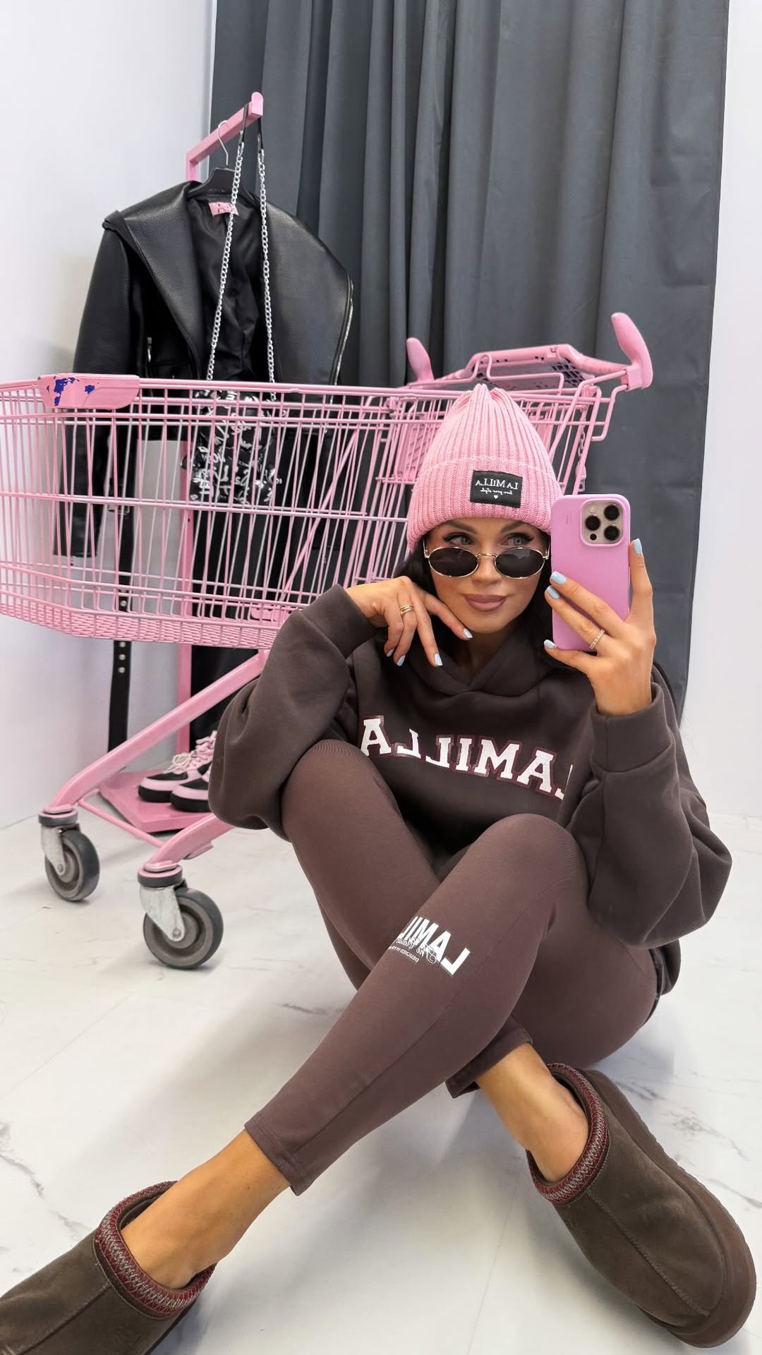 BLUZA_Z_KAPTUREM_-_czekolada_