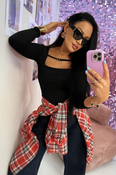 BODY Z REGULOWANYM DEKOLTEM - czarne 