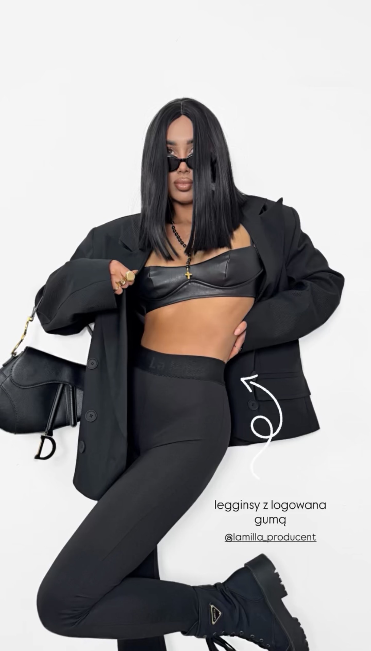 LEGGINSY_LAMOWKA_BIALA_STRINGI_-_czarne_