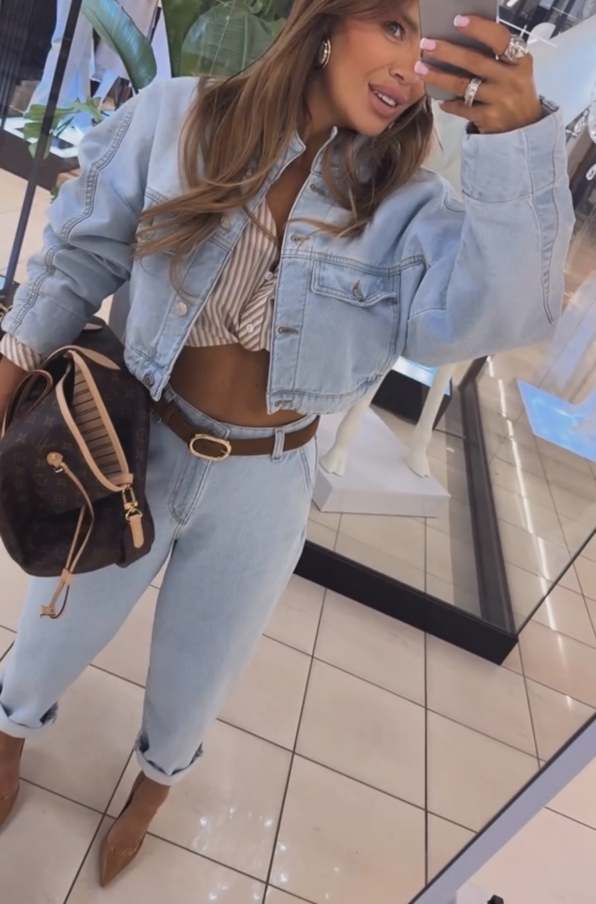 KURTKA_JEANSOWA_-_blekit