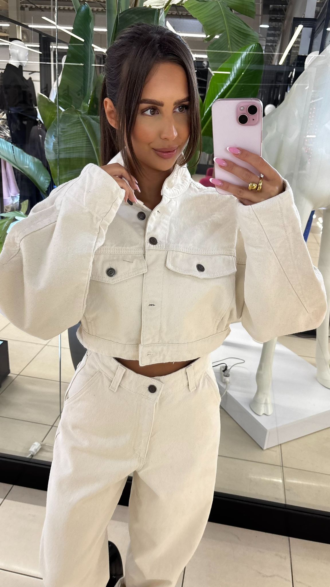 KURTKA_JEANSOWA_-_bez_off_white