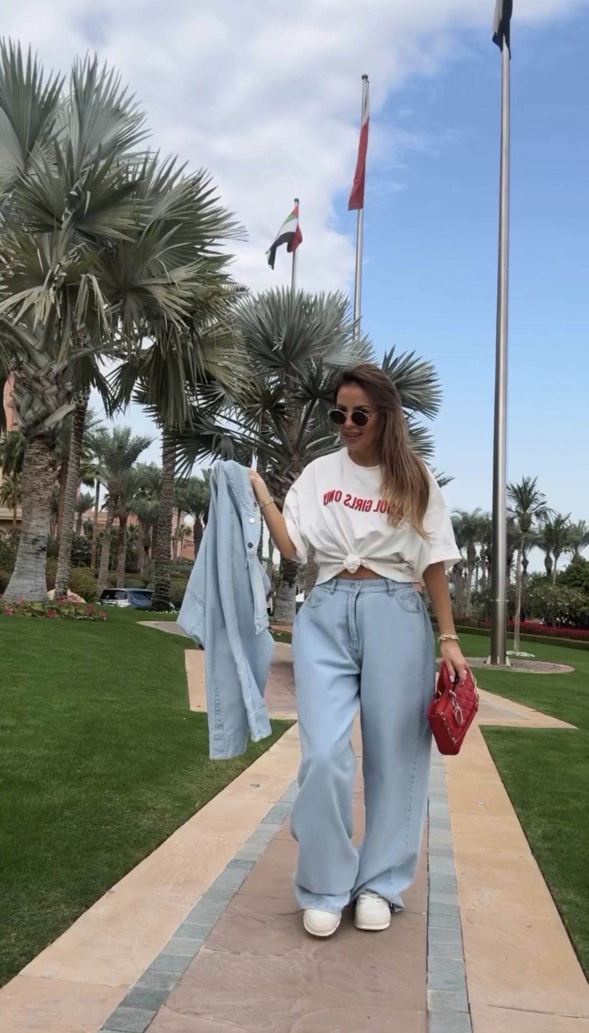 JEANSY_EMO_Z_ZAKLADKA_